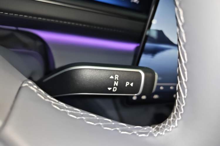 Used Nio ES8 2026 Model 6-seat Executive Luxury Edition Gear Lever