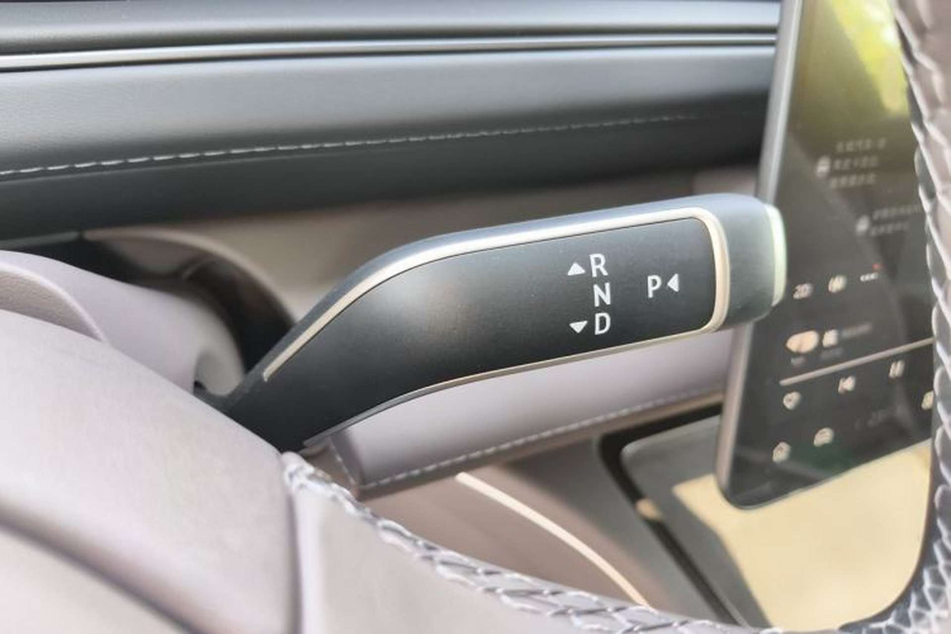 Used Nio ES8 2026 Model 6-seat Executive Luxury Edition Gear Lever
