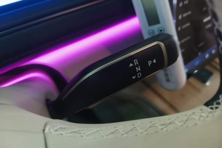 Used Nio ES8 2026 Model 6-seat Executive Luxury Edition Gear Lever
