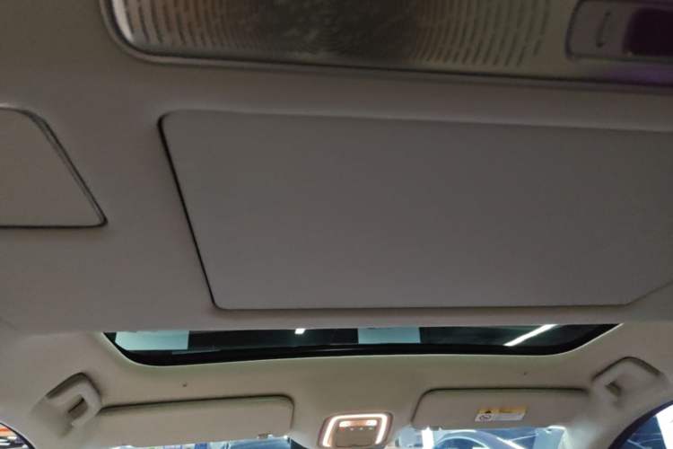 Used Nio ES8 2026 Model 6-seat Executive Signature Edition Headliner