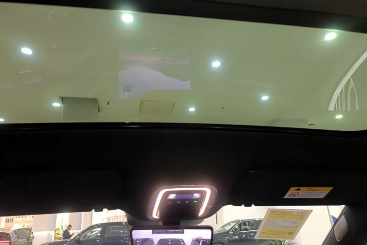 Used Nio ES8 2026 Model 6-seat Executive Luxury Edition Headliner