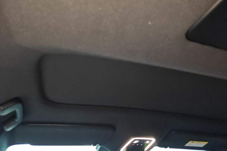 Used Nio ES8 2026 Model 6-seat Executive Signature Edition Headliner