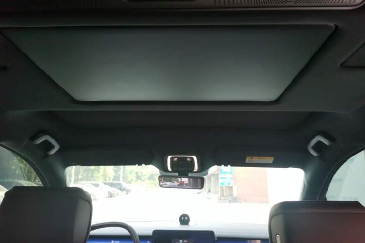 Used Nio ES8 2026 Model 6-seat Executive Luxury Edition Headliner