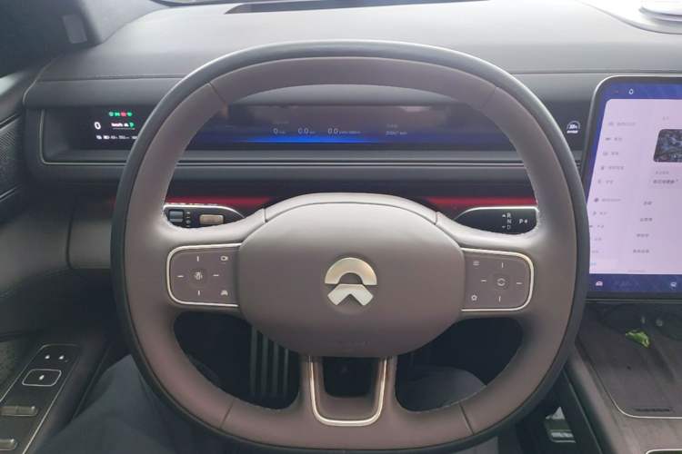 Used Nio ES8 2026 Model 6-seat Executive Luxury Edition Interior 1