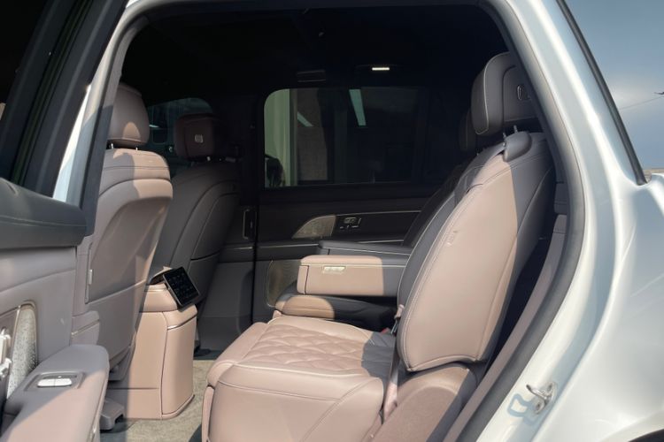 Used Nio ES8 2026 Model 6-seat Executive Luxury Edition Interior 12