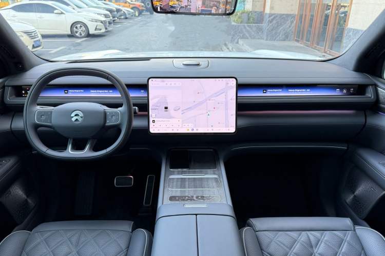 Used Nio ES8 2026 Model 6-seat Executive Luxury Edition Interior 4