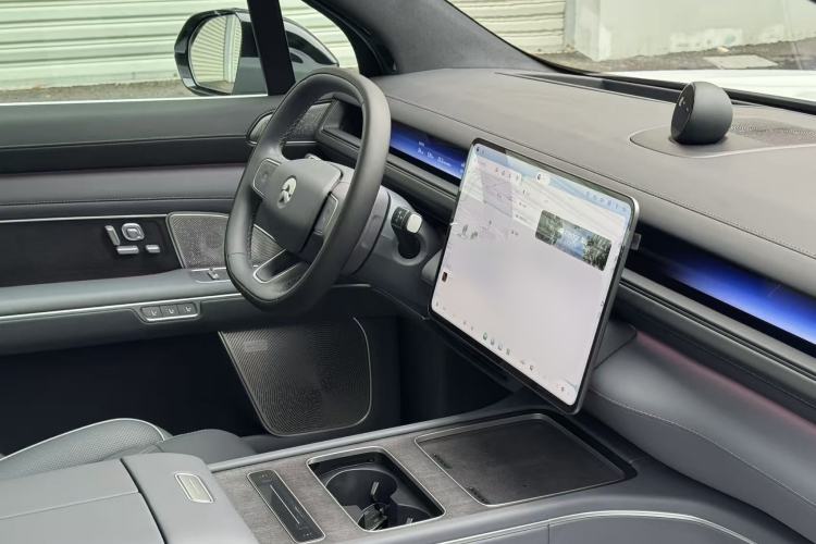 Used Nio ES8 2026 Model 6-seat Executive Signature Edition Interior 4