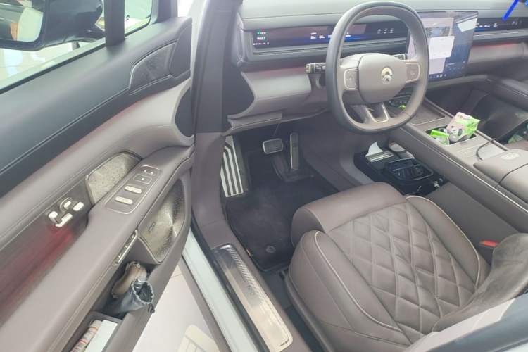 Used Nio ES8 2026 Model 6-seat Executive Luxury Edition Interior 5