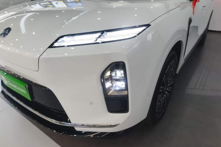 Used Nio ES8 2026 Model 6-seat Executive Luxury Edition Left Front Headlight