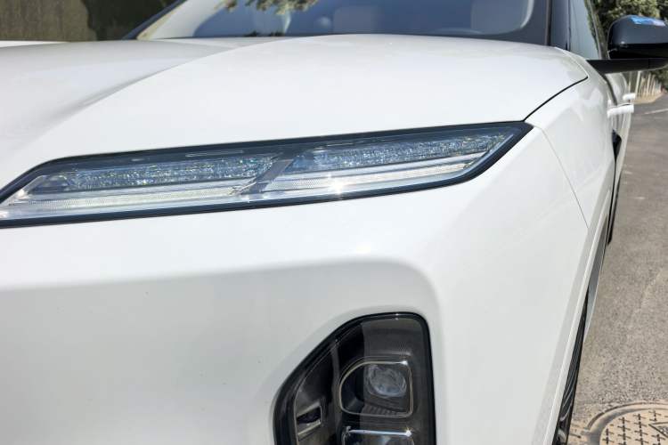 Used Nio ES8 2026 Model 6-seat Executive Signature Edition Left Front Headlight