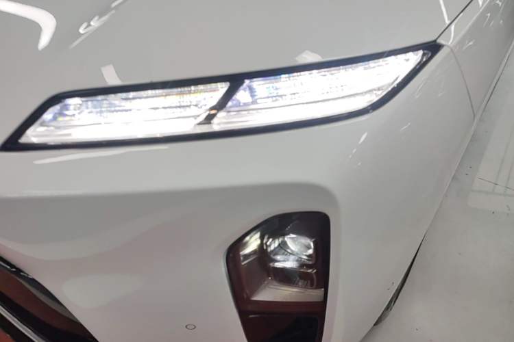 Used Nio ES8 2026 Model 6-seat Executive Luxury Edition Left Front Headlight
