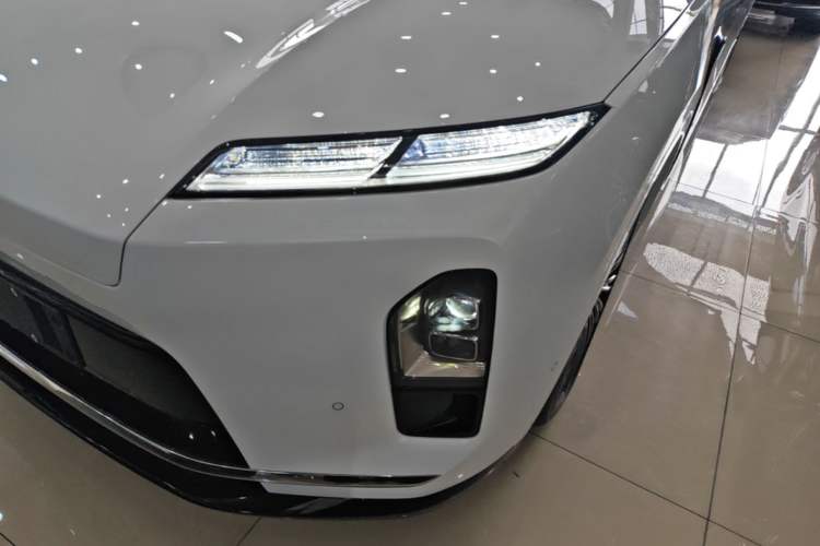 Used Nio ES8 2026 Model 6-seat Executive Luxury Edition Left Front Headlight