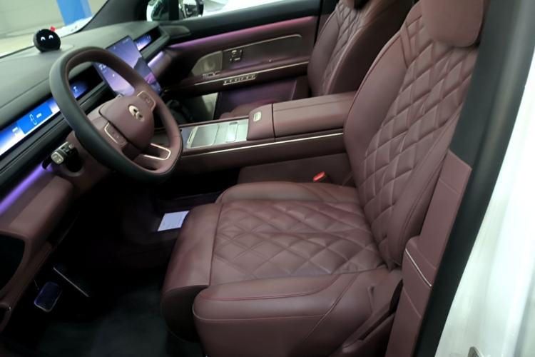 Used Nio ES8 2026 Model 6-seat Executive Luxury Edition Left Front Seat
