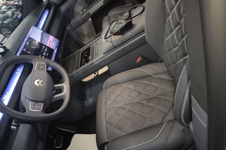 Used Nio ES8 2026 Model 6-seat Executive Signature Edition Left Front Seat