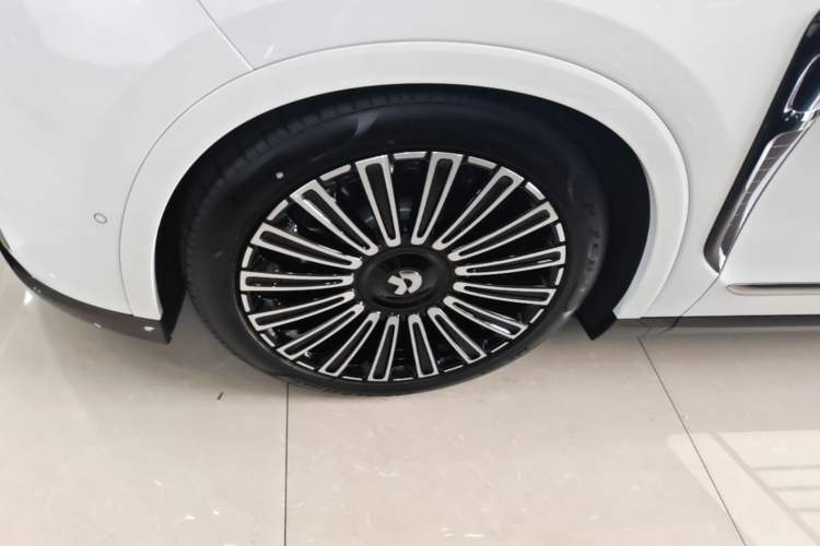Used Nio ES8 2026 Model 6-seat Executive Luxury Edition Left Front Wheel Hub