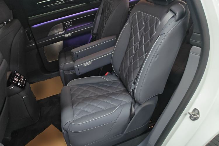 Used Nio ES8 2026 Model 6-seat Executive Luxury Edition Left Rear Seat