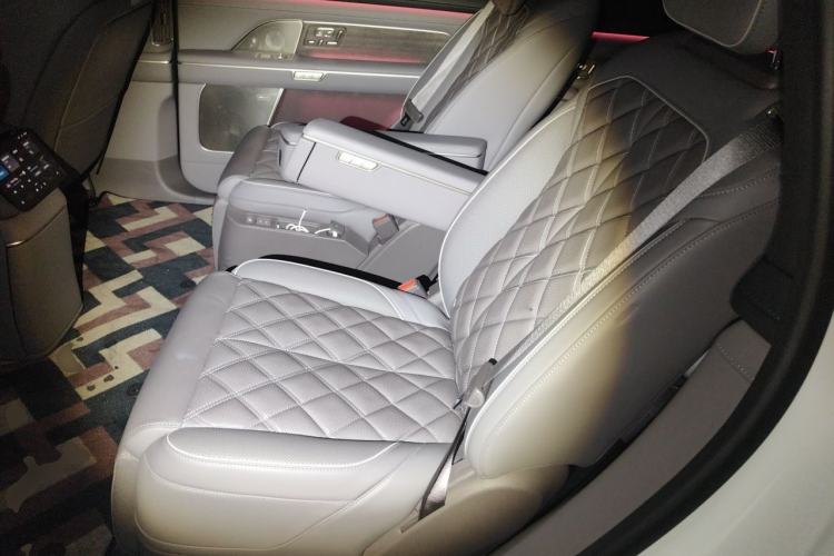 Used Nio ES8 2026 Model 6-seat Executive Luxury Edition Left Rear Seat