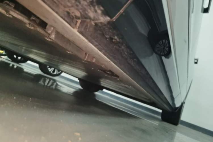 Used Nio ES8 2026 Model 6-seat Executive Luxury Edition Left Side Sill