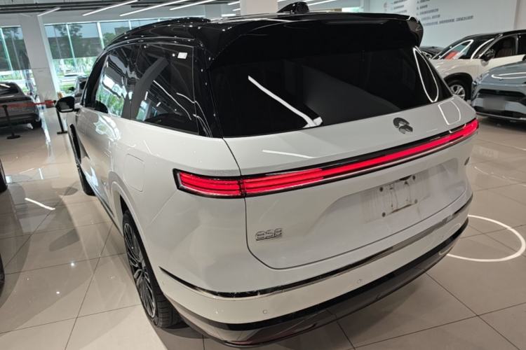 Used Nio ES8 2026 Model 6-seat Executive Signature Edition Rear Left 45 Deg