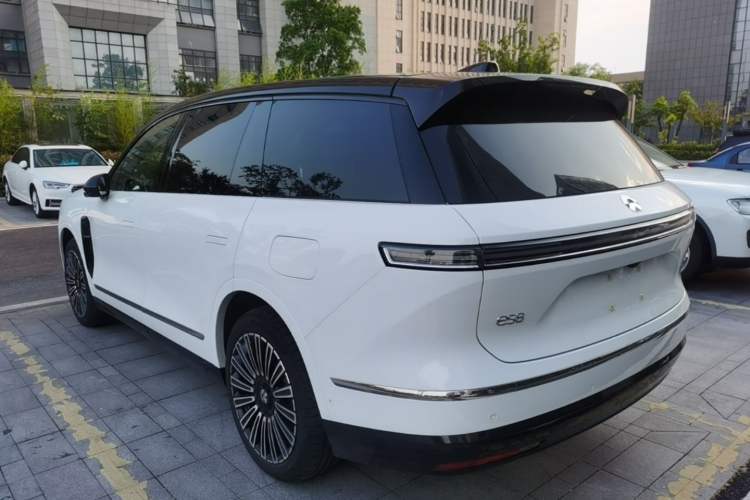 Used Nio ES8 2026 Model 7-seat Executive Luxury Edition Rear Left 45 Deg