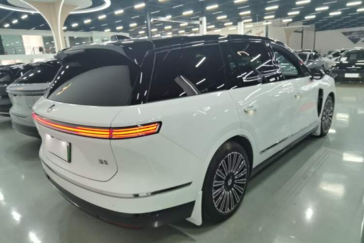 Used Nio ES8 2026 Model 6-seat Executive Luxury Edition Rear Right 45 Deg