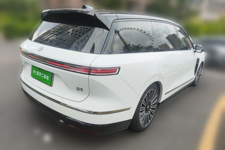 Used Nio ES8 2026 Model 6-seat Executive Luxury Edition Rear Right 45 Deg
