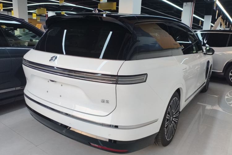 Used Nio ES8 2026 Model 6-seat Executive Luxury Edition Rear Right 45 Deg