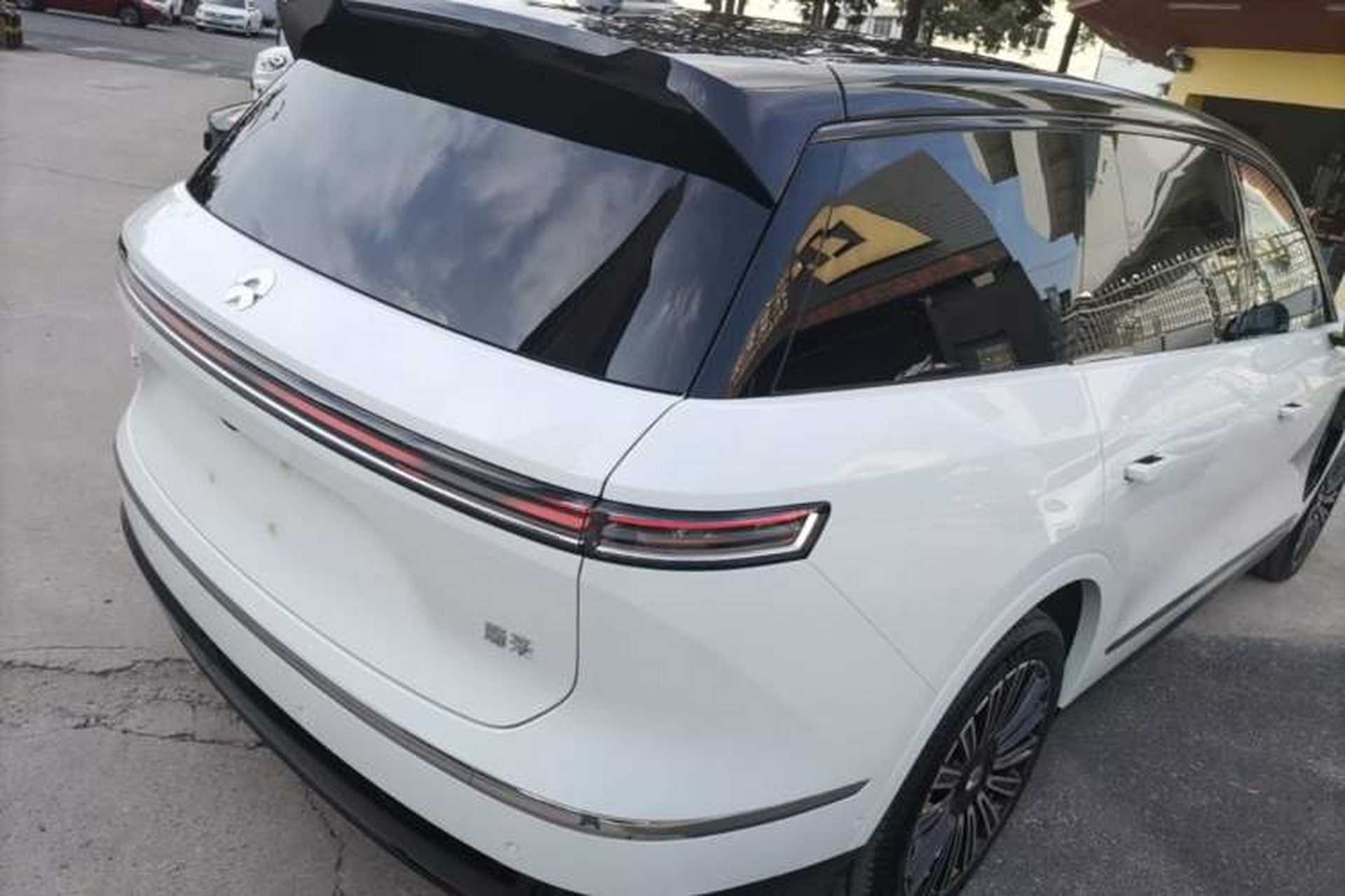 Used Nio ES8 2026 Model 6-seat Executive Luxury Edition Rear Right 45 Deg