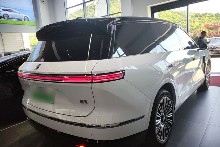 Used Nio ES8 2026 Model 6-seat Executive Luxury Edition Rear Right 45 Deg
