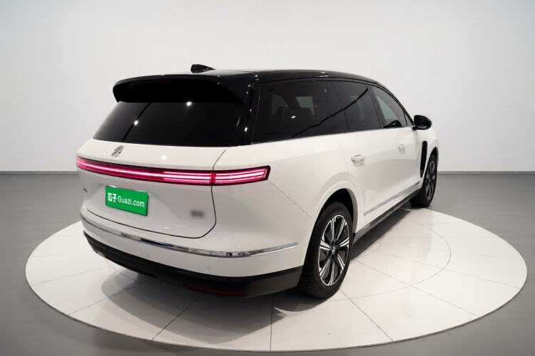 Used Nio ES8 2026 Model 7-seat Executive Luxury Edition Rear Right 45 Deg