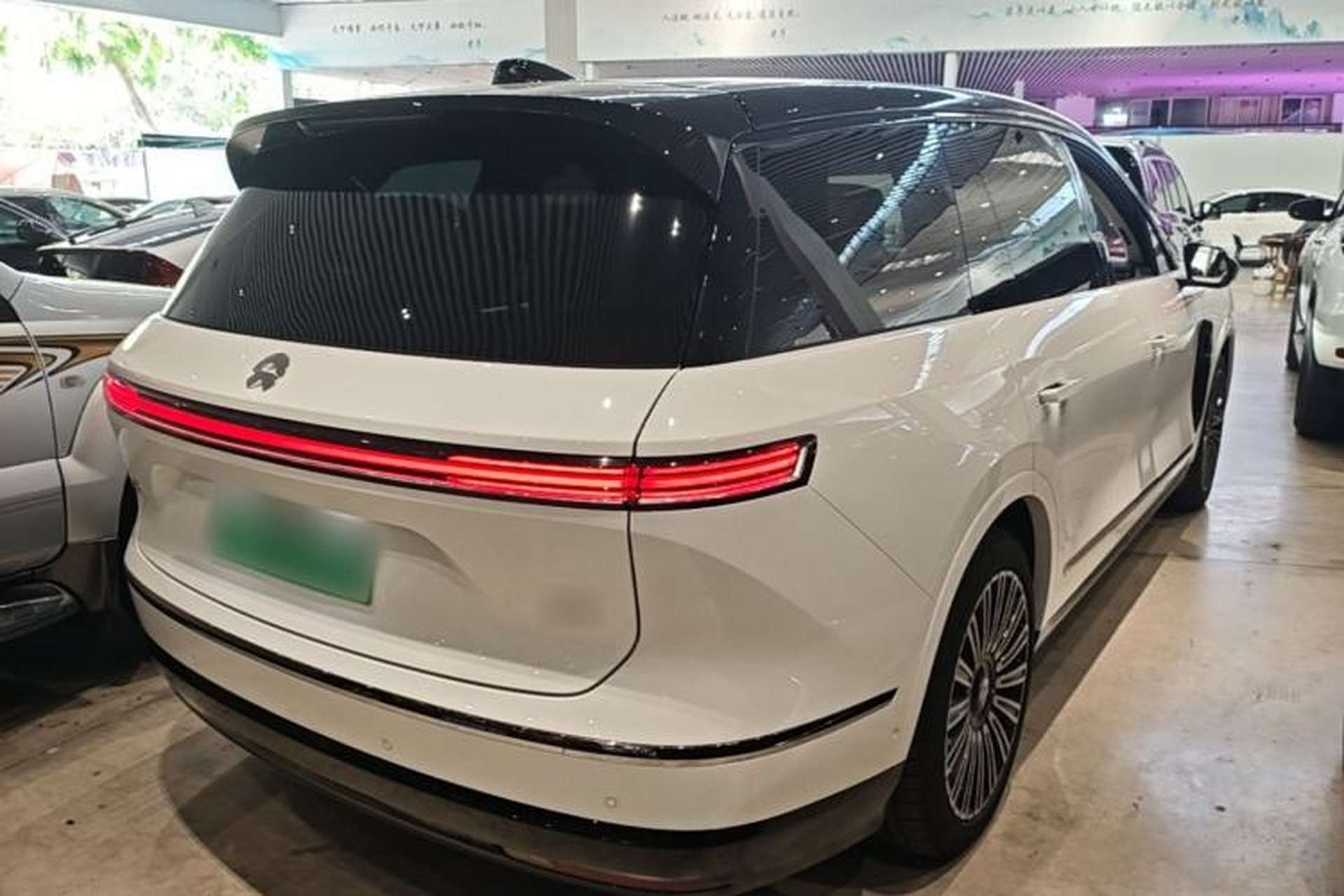 Used Nio ES8 2026 Model 6-seat Executive Luxury Edition Rear Right 45 Deg