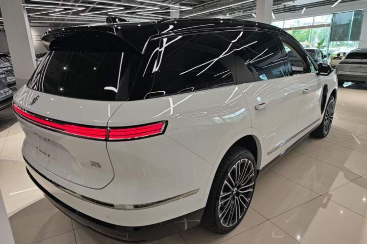 Used Nio ES8 2026 Model 6-seat Executive Signature Edition Rear Right 45 Deg