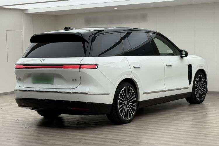 Used Nio ES8 2026 Model 6-seat Executive Signature Edition Rear Right 45 Deg