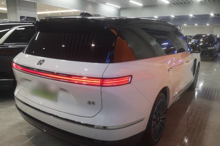 Used Nio ES8 2026 Model 6-seat Executive Luxury Edition Rear Right 45 Deg