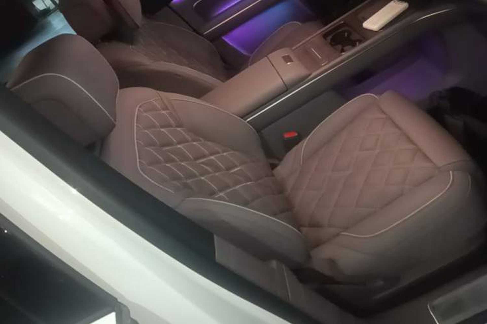 Used Nio ES8 2026 Model 6-seat Executive Luxury Edition Right Front Seat