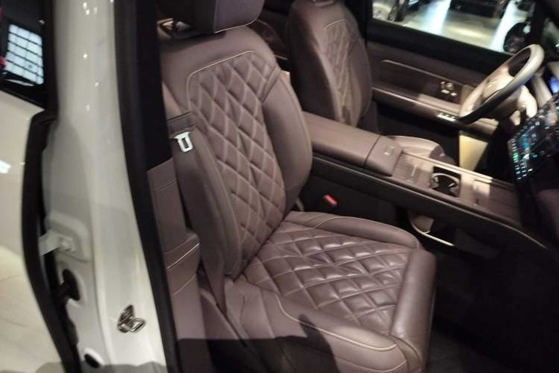 Used Nio ES8 2026 Model 7-seat Executive Luxury Edition Right Front Seat