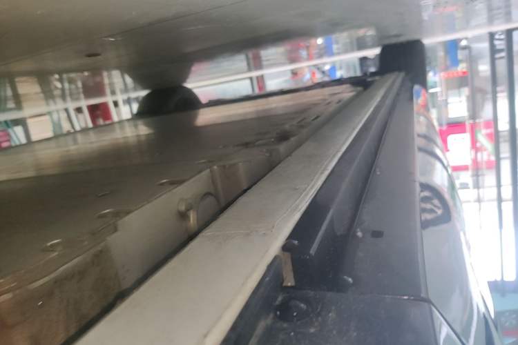Used Nio ES8 2026 Model 6-seat Executive Luxury Edition Right Side Sill