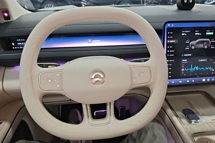 Used Nio ES8 2026 Model 6-seat Executive Signature Edition Steering Wheel