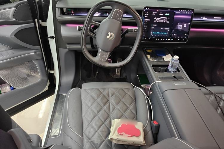 Used Nio ES8 2026 Model 6-seat Executive Signature Edition Steering Wheel