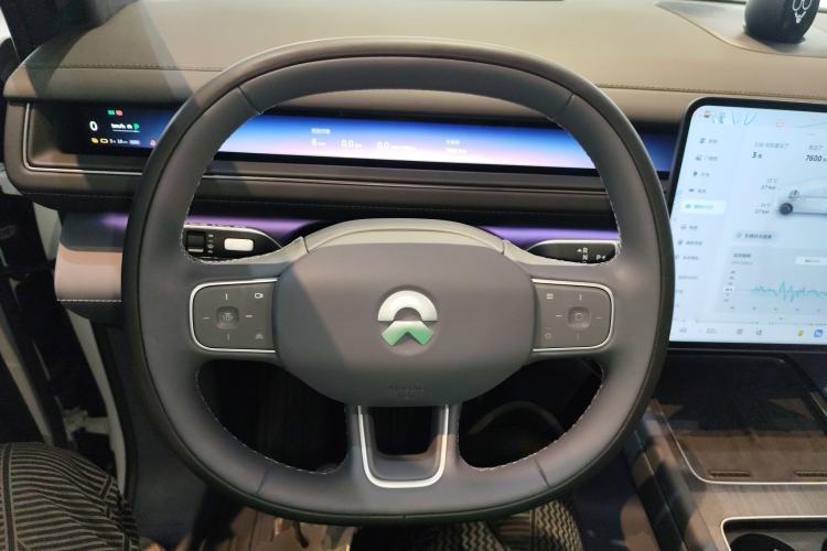 Used Nio ES8 2026 Model 6-seat Executive Signature Edition Steering Wheel