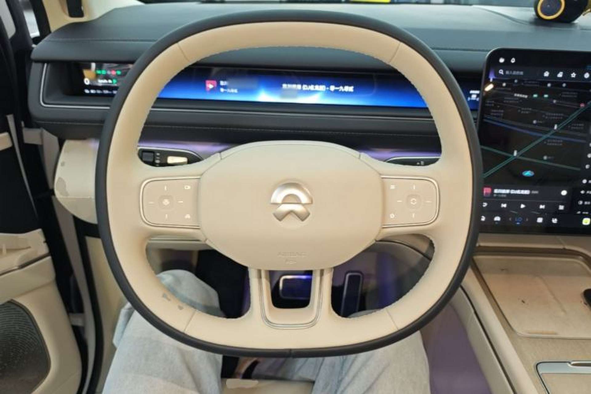 Used Nio ES8 2026 Model 6-seat Executive Signature Edition Steering Wheel