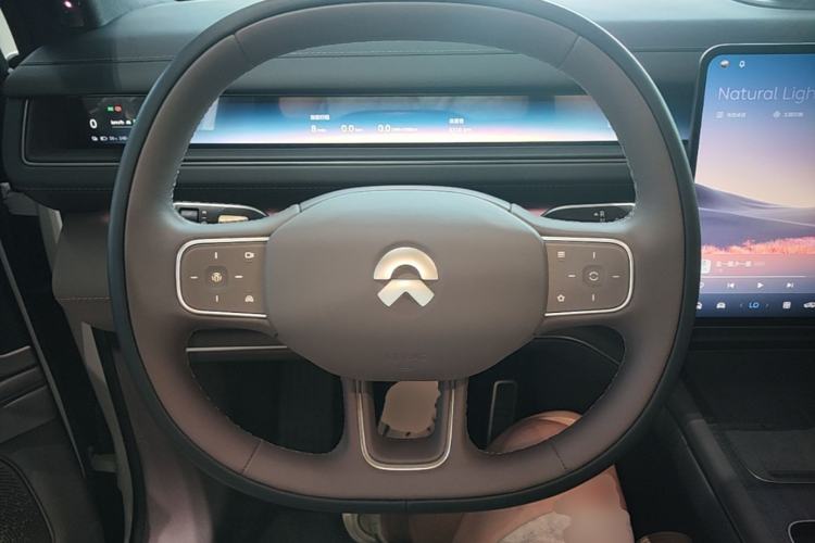 Used Nio ES8 2026 Model 6-seat Executive Luxury Edition Steering Wheel