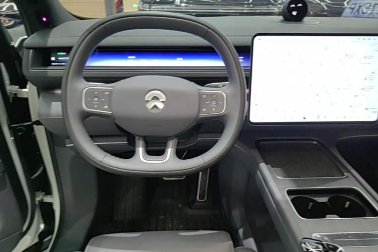 Used Nio ES8 2026 Model 6-seat Executive Signature Edition Steering Wheel