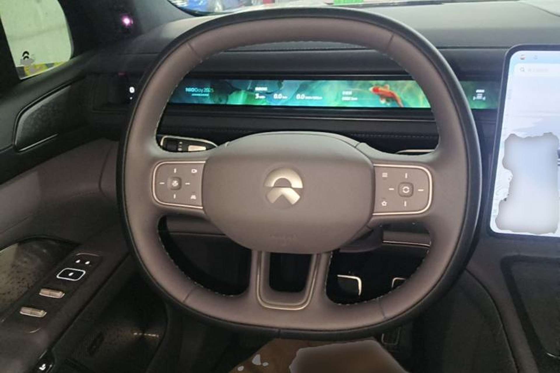 Used Nio ES8 2026 Model 6-seat Executive Signature Edition Steering Wheel