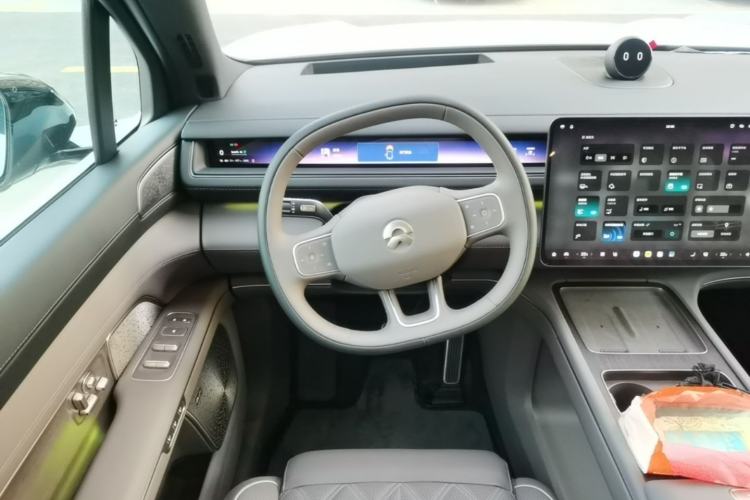 Used Nio ES8 2026 Model 7-seat Executive Luxury Edition Steering Wheel
