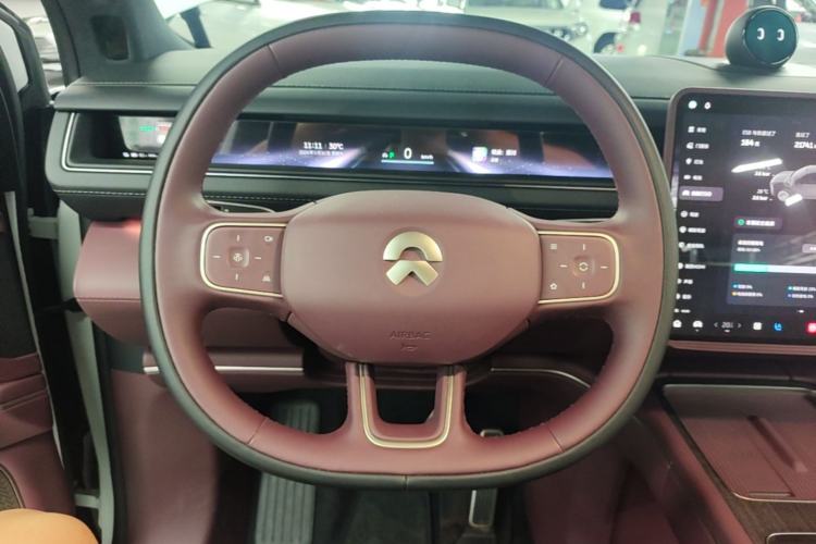 Used Nio ES8 2026 Model 6-seat Executive Luxury Edition Steering Wheel