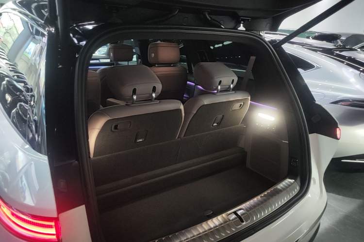 Used Nio ES8 2026 Model 6-seat Executive Luxury Edition Trunk
