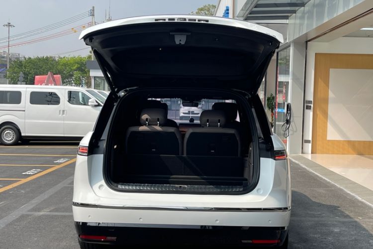 Used Nio ES8 2026 Model 6-seat Executive Luxury Edition Trunk