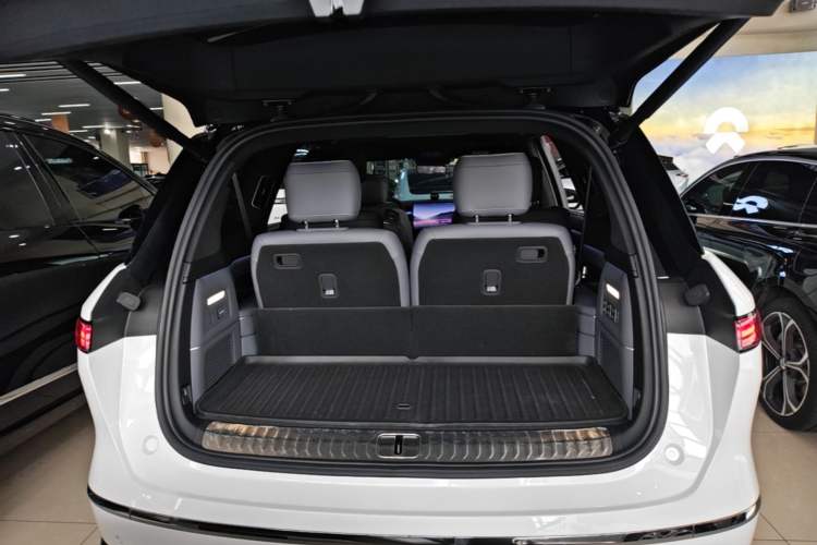 Used Nio ES8 2026 Model 6-seat Executive Luxury Edition Trunk