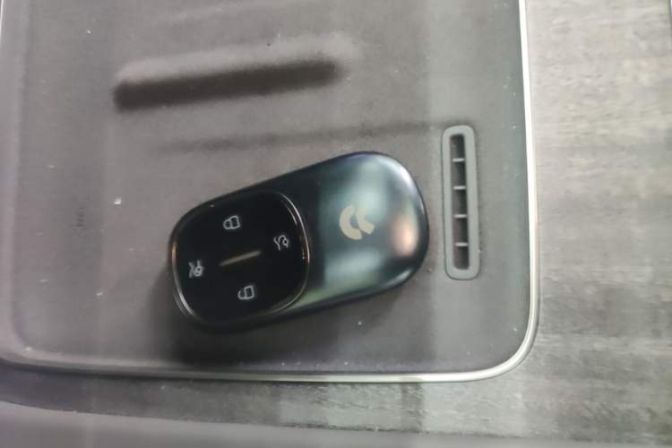 Used Nio ES8 2026 Model 6-seat Executive Luxury Edition Vehicle Key